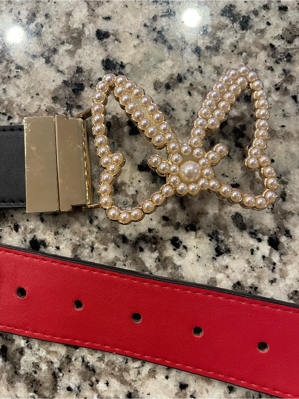 Disney Women’s Reversible Minnie Mouse Pearl Bow Belt in Red and Black